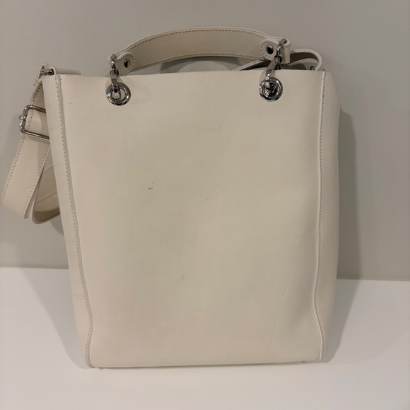 M0851 White leather tote - Picture 4 of 6